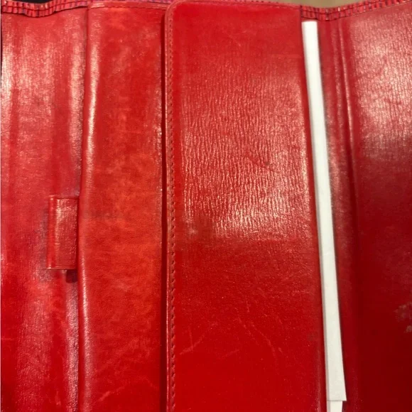 VINTAGE Louis Vuitton Vibrant Red Epi Leather Wallet - Picture 4 of 11